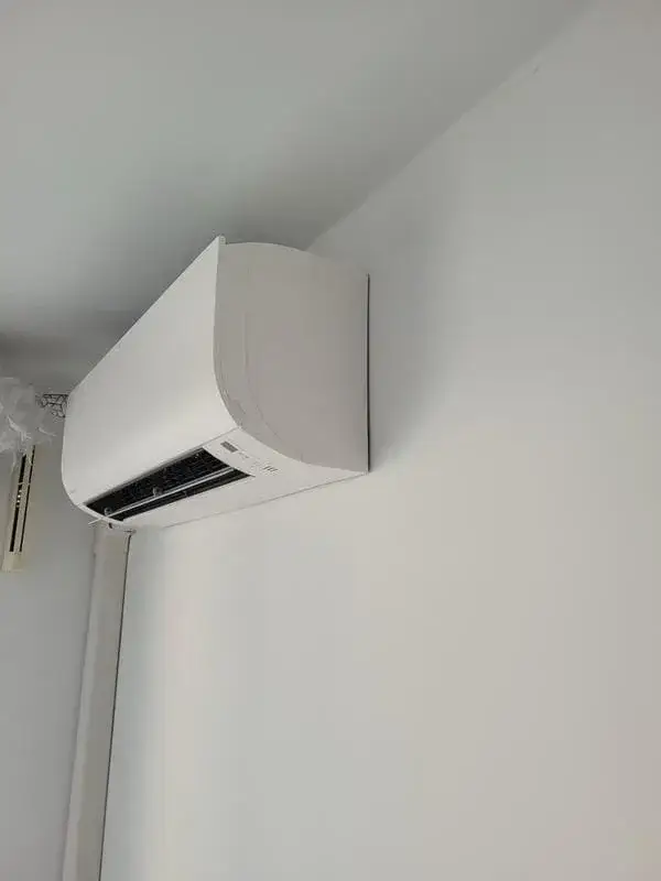 installation-climatisation-bi-split.webp